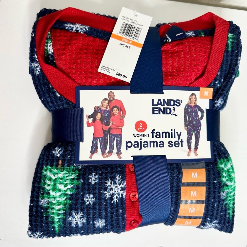 LANDS END Christmas Pajama Set Women’s Size Medium